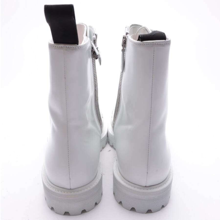 Image 3 of Biker Boots EUR 40.5 White in color White | Vite EnVogue