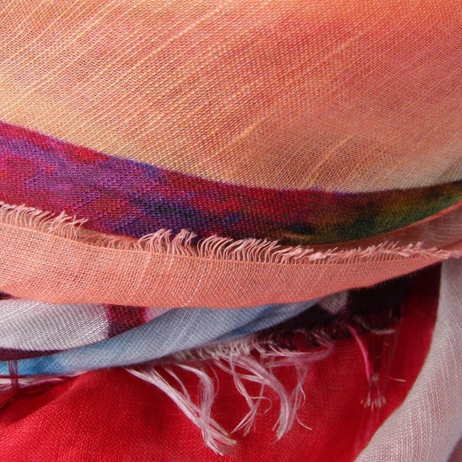 Bild 2 von Tuch Mehrfarbig in Farbe Mehrfarbig | Vite EnVogue