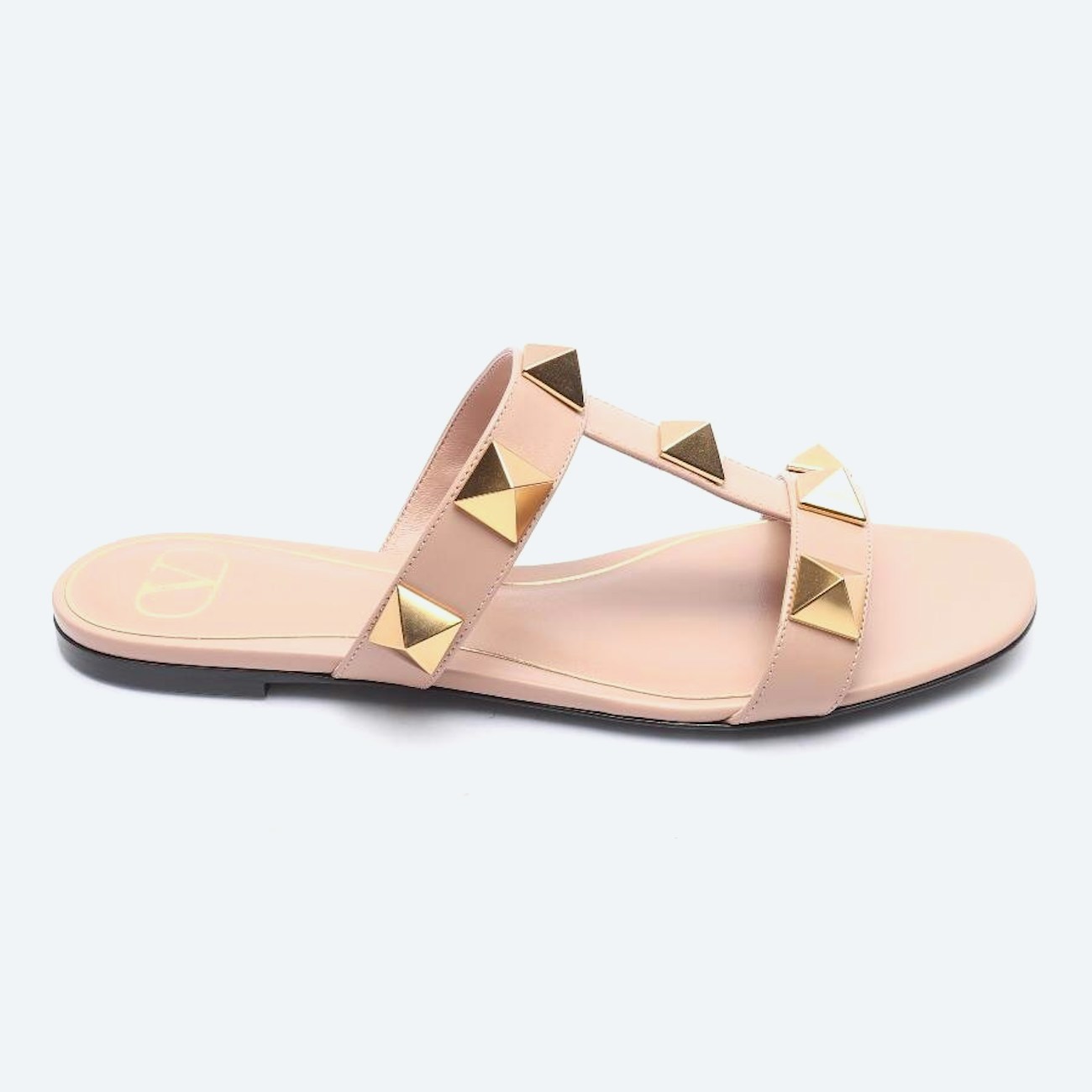 Image 1 of Rockstud Sandals EUR 39 Light Pink in color Pink | Vite EnVogue