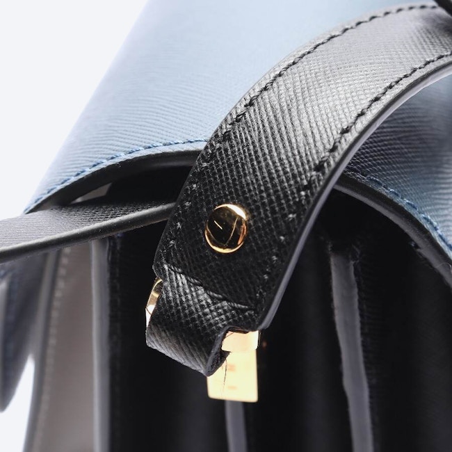 Image 6 of Shoulder Bag Navy in color Blue | Vite EnVogue