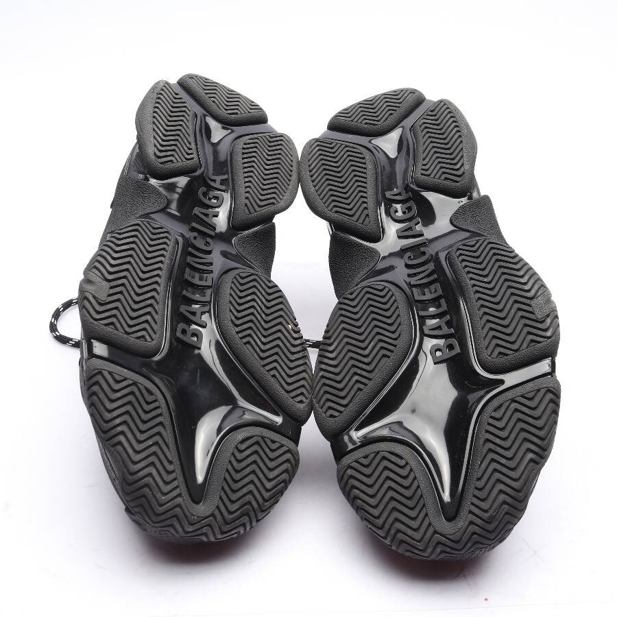 Image 4 of Triple S Sneakers EUR 41 Black in color Black | Vite EnVogue