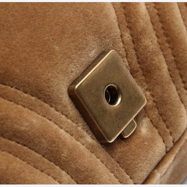Image 9 of Marmont Shoulder Bag Brown in color Brown | Vite EnVogue