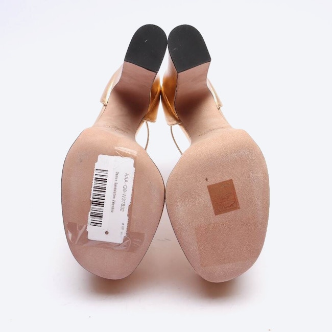 Image 4 of Heeled Sandals EUR 39 Gold in color Metallic | Vite EnVogue