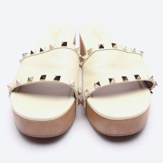 Image 2 of Rockstud Heeled Sandals EUR 39 Beige in color White | Vite EnVogue
