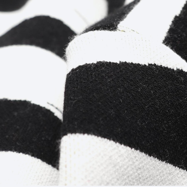 Image 3 of Sweatshirt 38 Black in color Black | Vite EnVogue