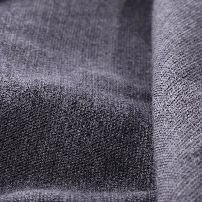 Image 3 of Jumper 38 Gray in color Gray | Vite EnVogue