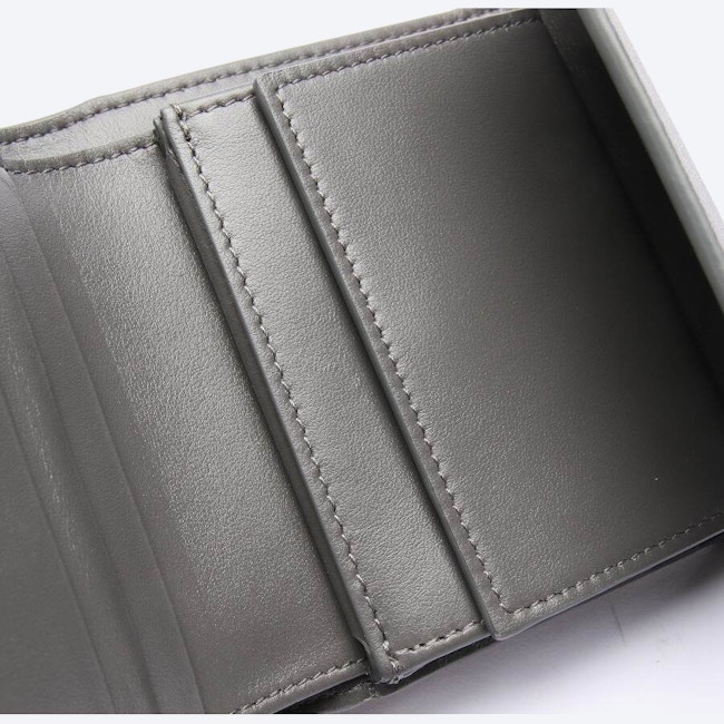 Bild 2 von Geldbörse Grau in Farbe Grau | Vite EnVogue