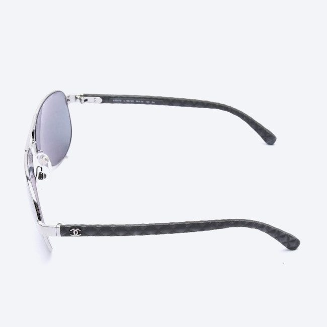 Image 3 of 4204-Q Sunglasses Black in color Black | Vite EnVogue