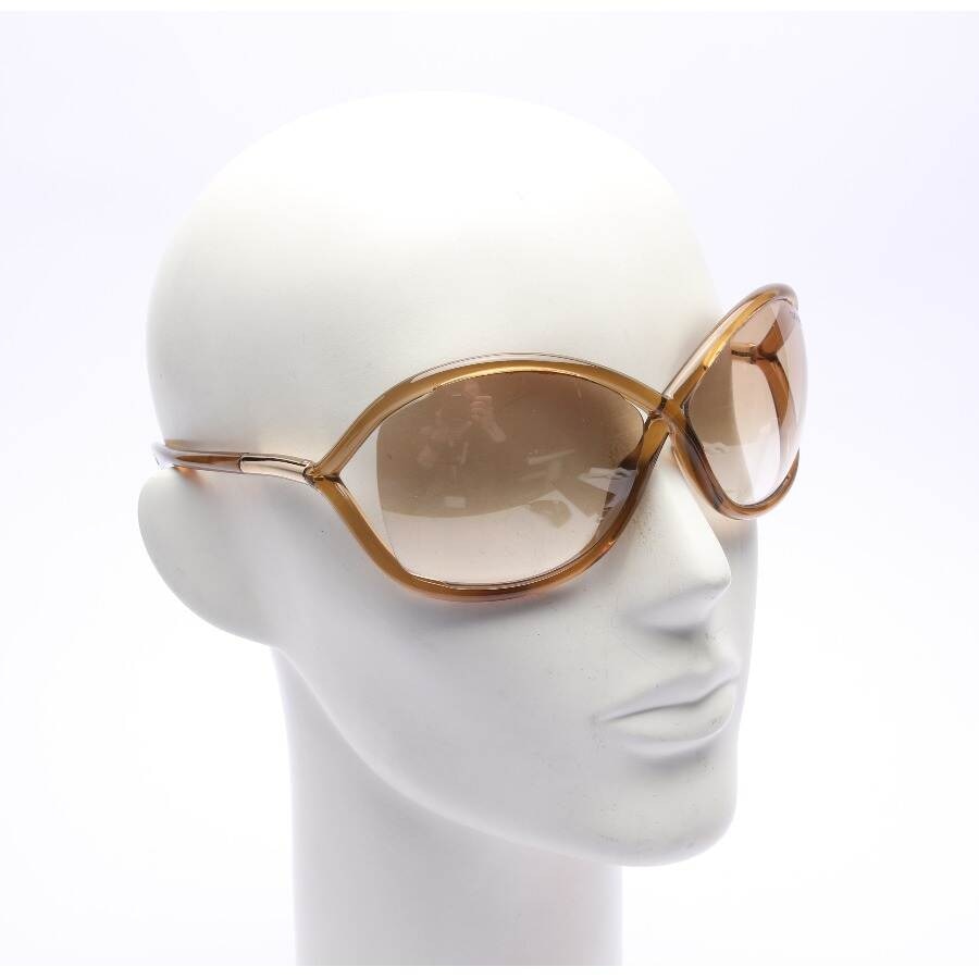 Image 2 of Whitney Sunglasses Brown in color Brown | Vite EnVogue