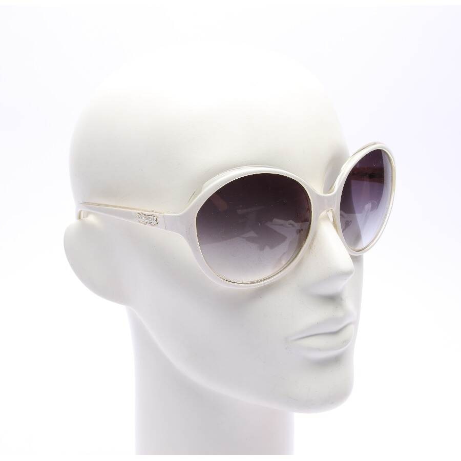 Image 2 of M068302S Sunglasses White in color White | Vite EnVogue