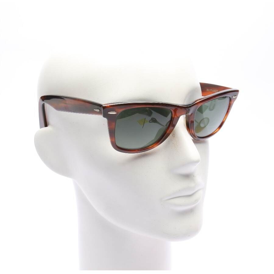 Image 2 of Wayfarer Sunglasses Brown in color Brown | Vite EnVogue
