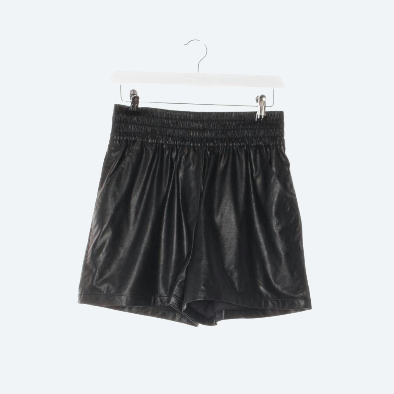 Image 1 of Shorts 36 Black in color Black | Vite EnVogue