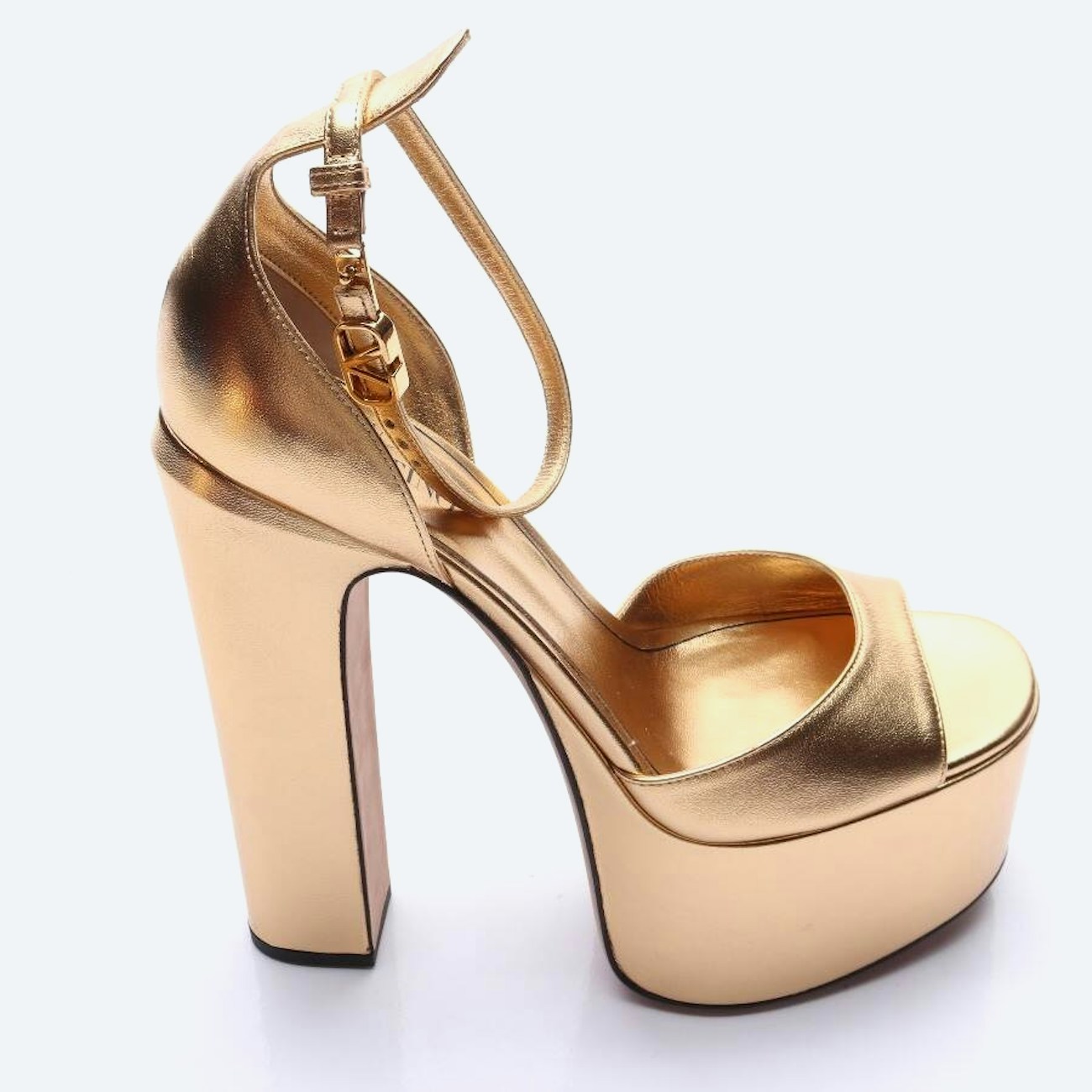 Image 1 of Heeled Sandals EUR 38.5 Gold in color Metallic | Vite EnVogue