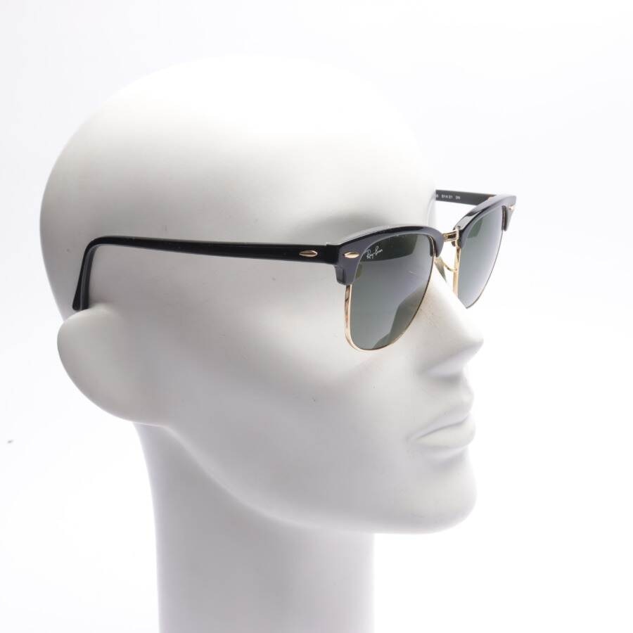 Image 2 of RB3016 Sunglasses Black in color Black | Vite EnVogue