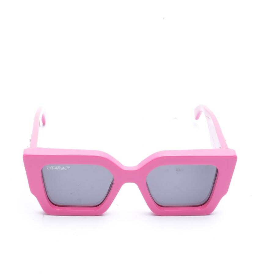 Image 1 of OERI003 Sunglasses Pink in color Pink | Vite EnVogue