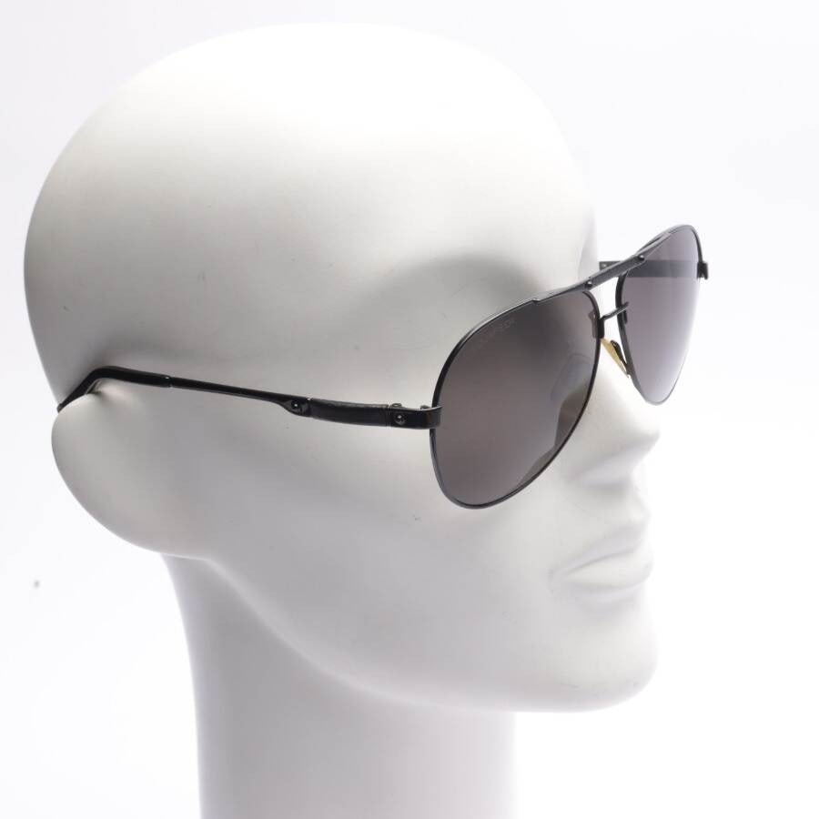 Image 2 of DQ0024 Sunglasses Black in color Black | Vite EnVogue