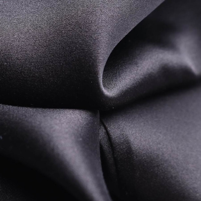 Image 3 of Silk Top 42 Black in color Black | Vite EnVogue