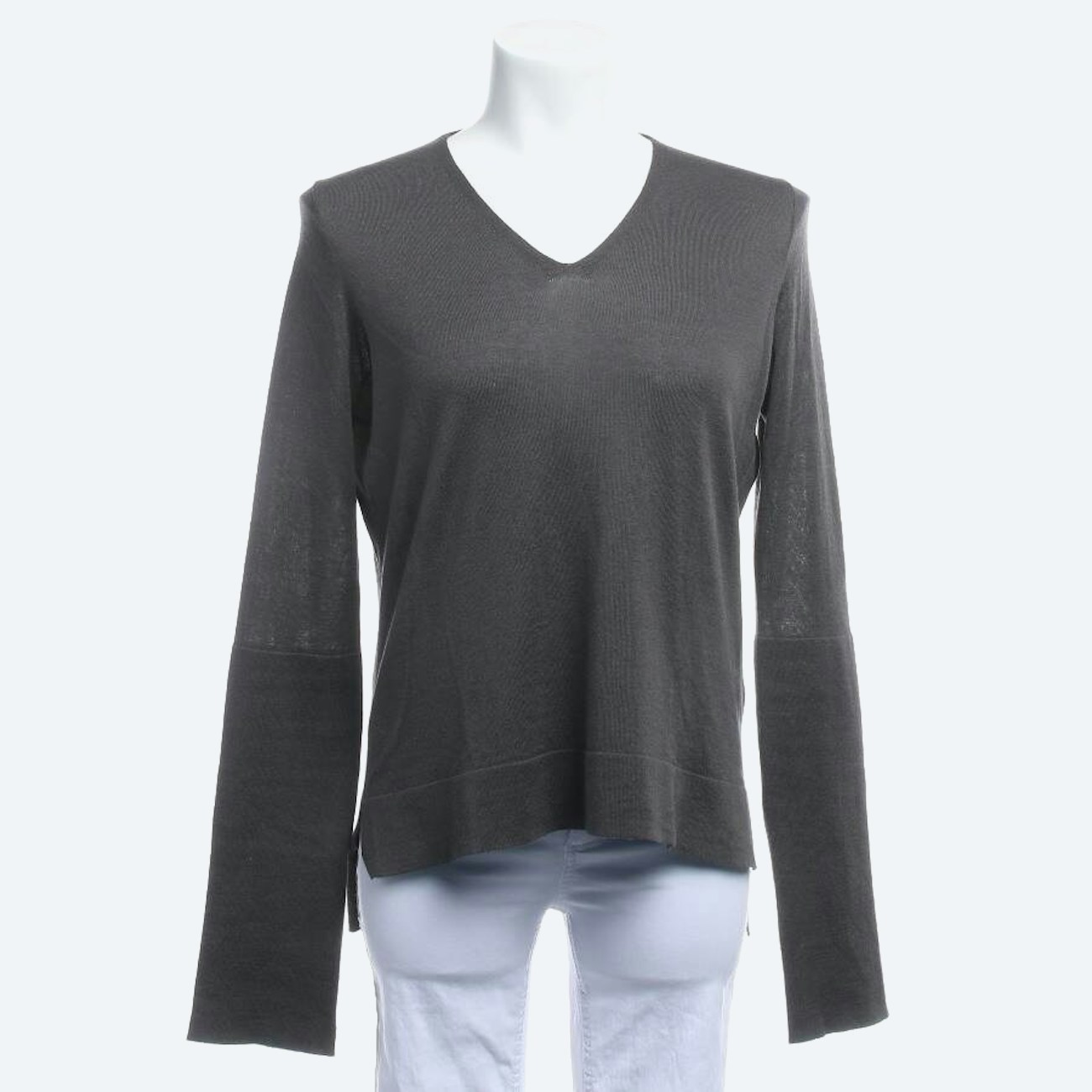 Image 1 of Jumper 38 Gray in color Gray | Vite EnVogue