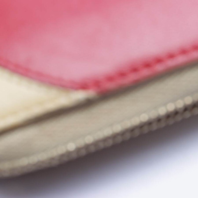 Image 3 of Wallet Red in color Red | Vite EnVogue