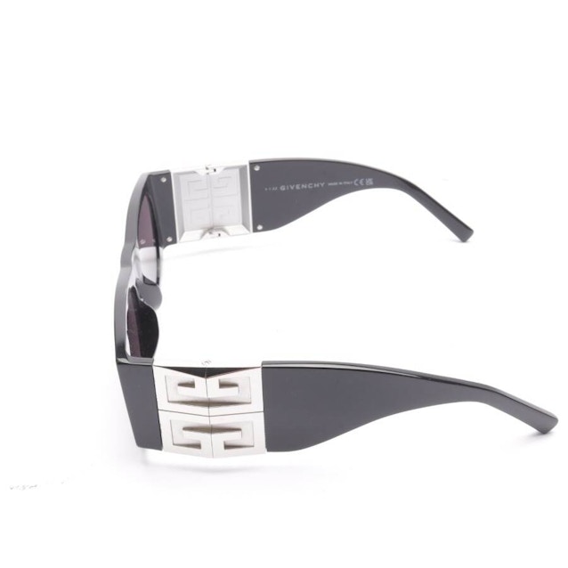 GV40028I Sunglasses Black | Vite EnVogue