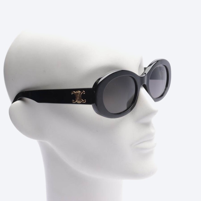 Image 2 of CL40194U Sunglasses Black in color Black | Vite EnVogue