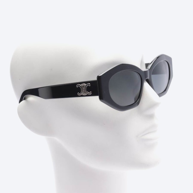Image 2 of CL40238U Sunglasses Black in color Black | Vite EnVogue
