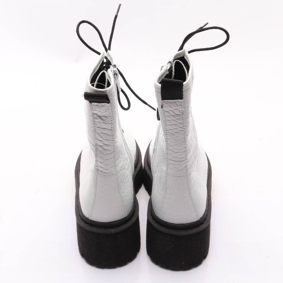 Image 3 of Ankle Boots EUR 39 White in color White | Vite EnVogue