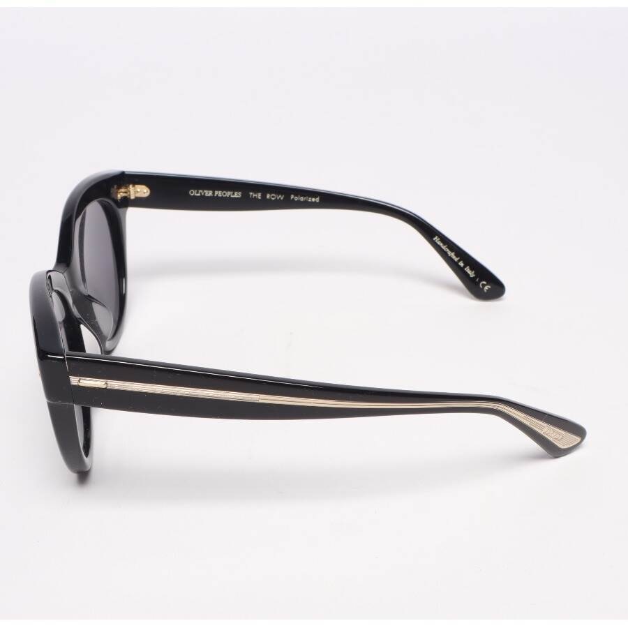 Image 2 of Georgia Sunglasses Black in color Black | Vite EnVogue