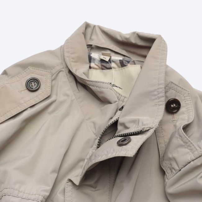 Image 3 of Between-seasons Jacket XL Beige in color White | Vite EnVogue