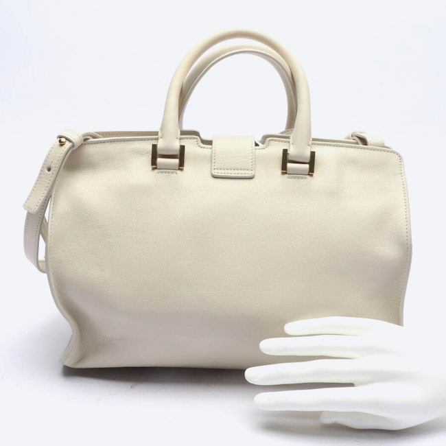Image 2 of Cabas Chic New Shoulder Bag Beige in color White | Vite EnVogue