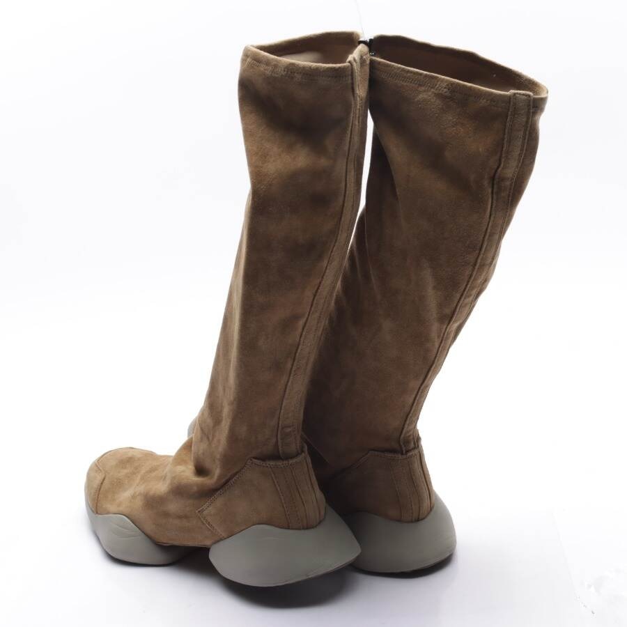 Image 2 of Boots EUR 42 Light Brown in color Brown | Vite EnVogue