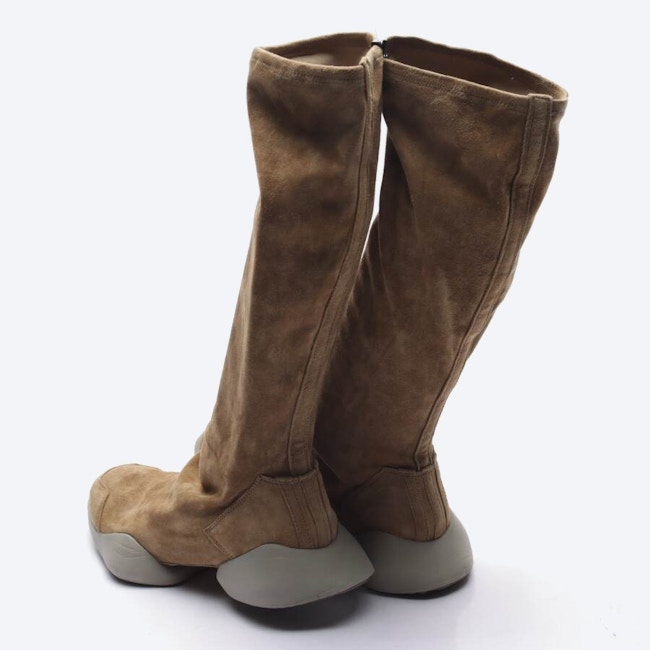 Image 2 of Boots EUR 42 Light Brown in color Brown | Vite EnVogue