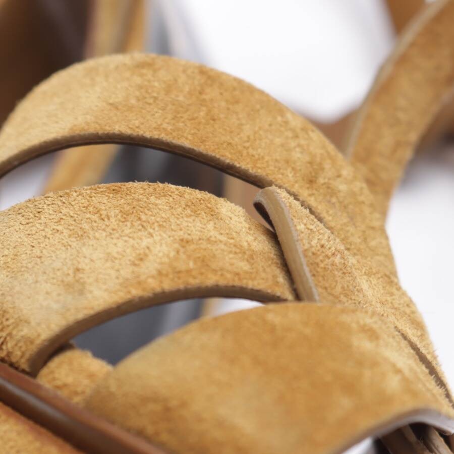 Image 5 of Tribute Heeled Sandals EUR 39.5 Light Brown in color Brown | Vite EnVogue