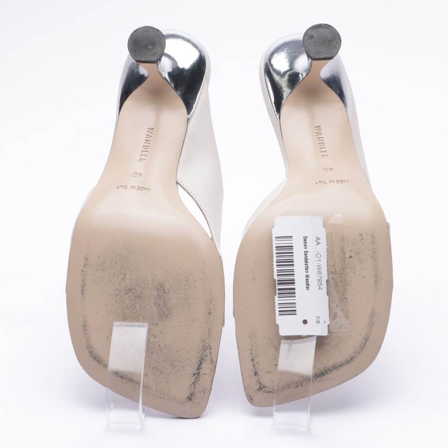 Image 3 of Heeled Sandals EUR 40 Beige in color White | Vite EnVogue