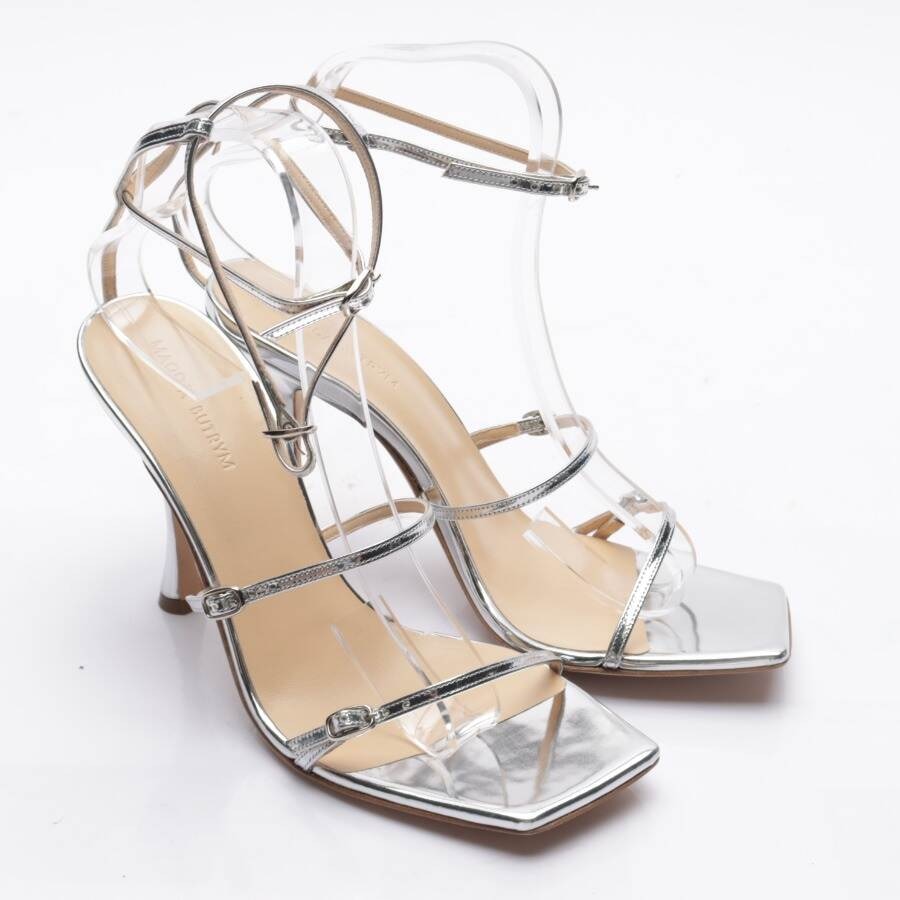 Image 1 of Heeled Sandals EUR 39 Silver in color Metallic | Vite EnVogue