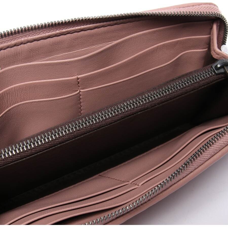 Image 2 of Wallet Light Pink in color Pink | Vite EnVogue