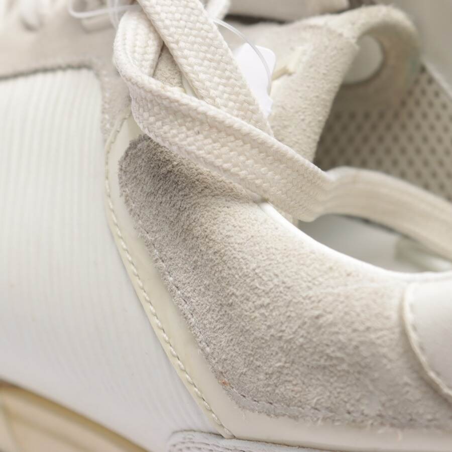 Image 5 of Run Away Sneakers EUR 35.5 Cream in color White | Vite EnVogue