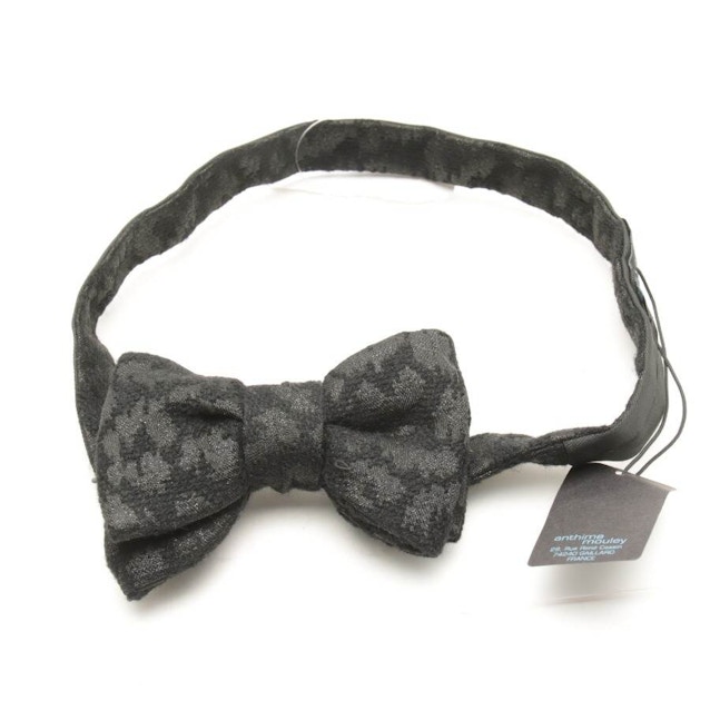 Image 1 of Bow Tie Black | Vite EnVogue