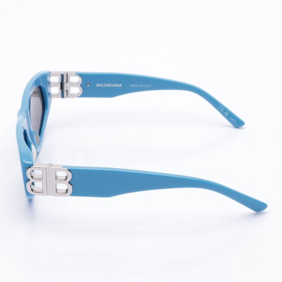 Image 2 of BB0095S Sunglasses Blue in color Blue | Vite EnVogue