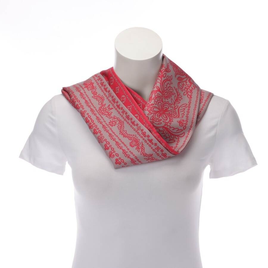 Image 1 of Silk Schawl Red in color Red | Vite EnVogue