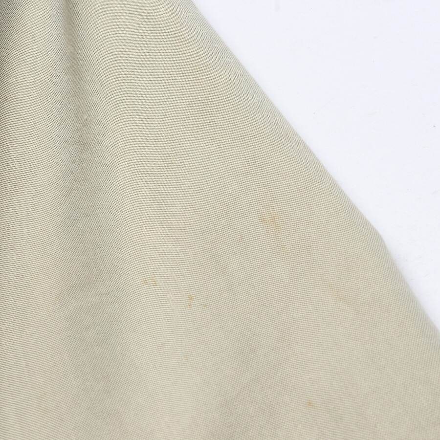 Image 4 of Between-seasons Coat L Beige in color White | Vite EnVogue