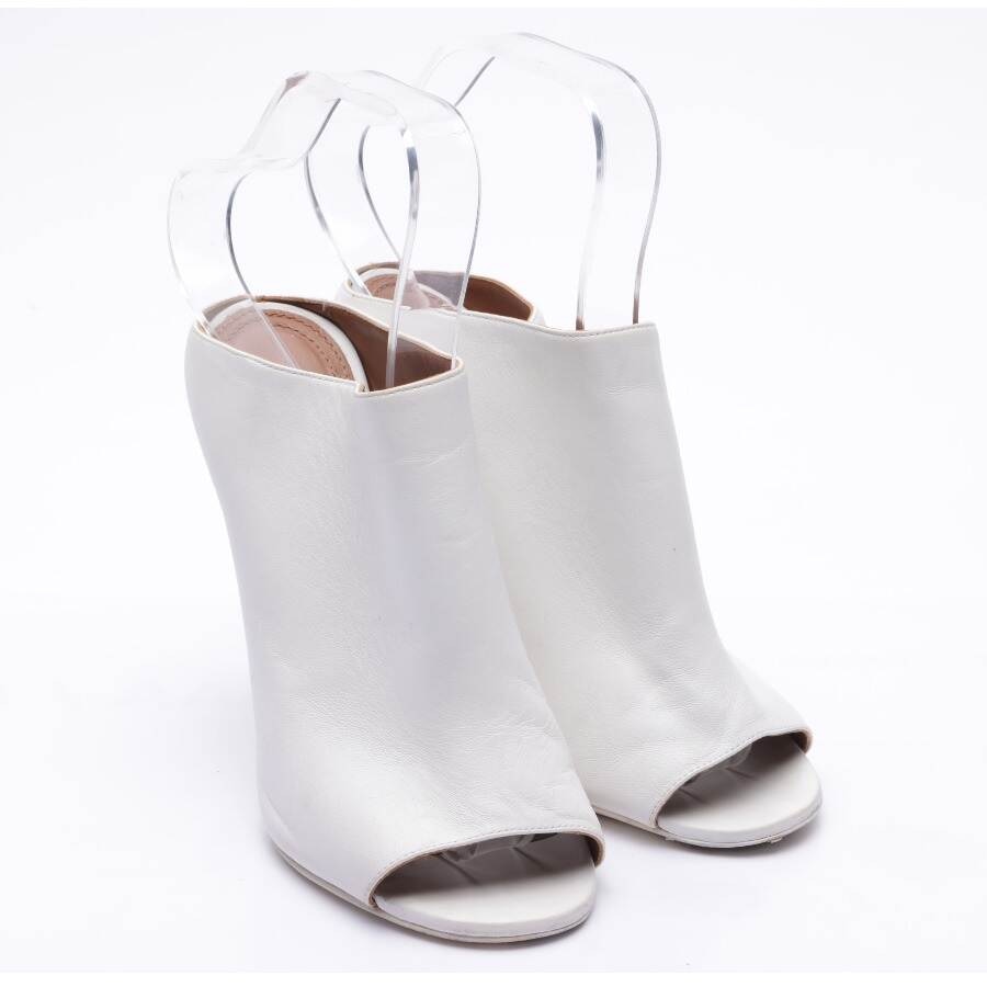 Image 1 of Heeled Sandals EUR 37 White in color White | Vite EnVogue