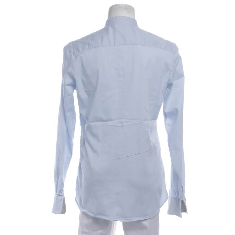 Image 2 of Shirt 40 Light Blue in color Blue | Vite EnVogue