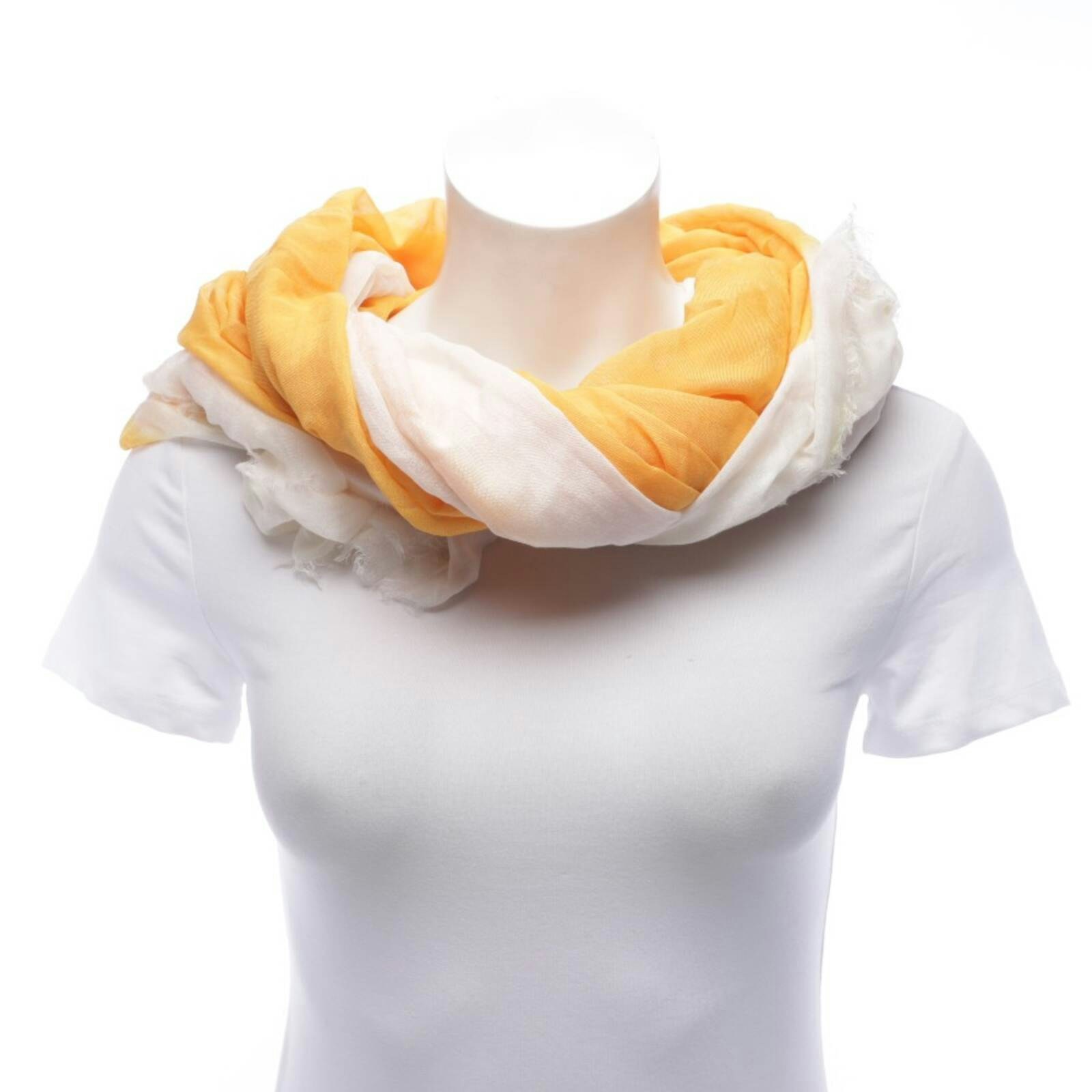 Image 1 of Scarf White in color White | Vite EnVogue