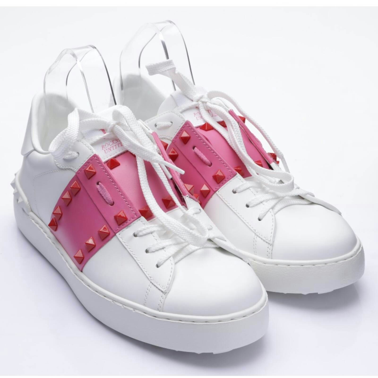 Image 1 of Rockstud Sneakers EUR 41 White in color White | Vite EnVogue