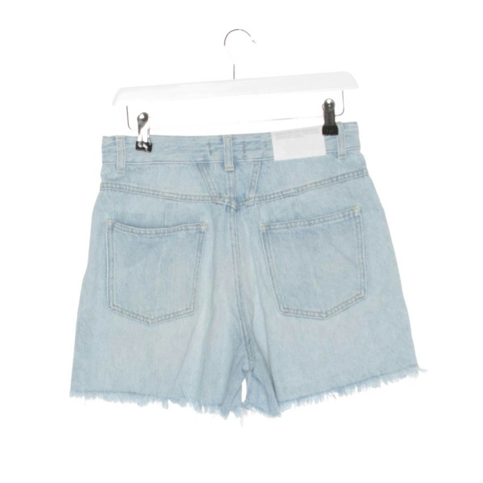 Image 2 of Shorts W27 Light Blue in color Blue | Vite EnVogue