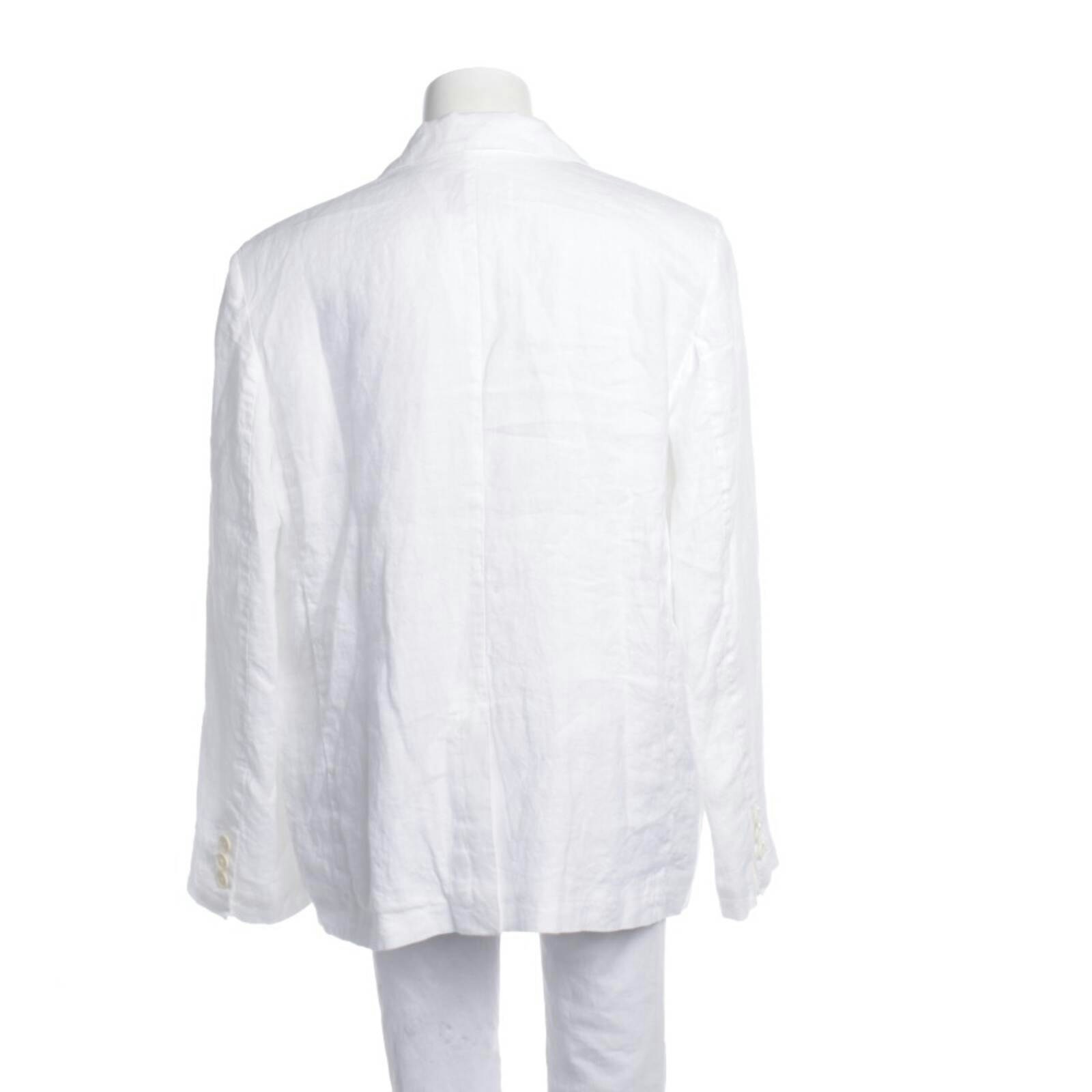 Image 2 of Blazer 40 White in color White | Vite EnVogue