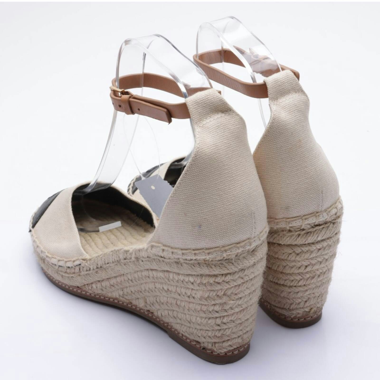 Image 2 of Wedges EUR 39 Beige in color White | Vite EnVogue