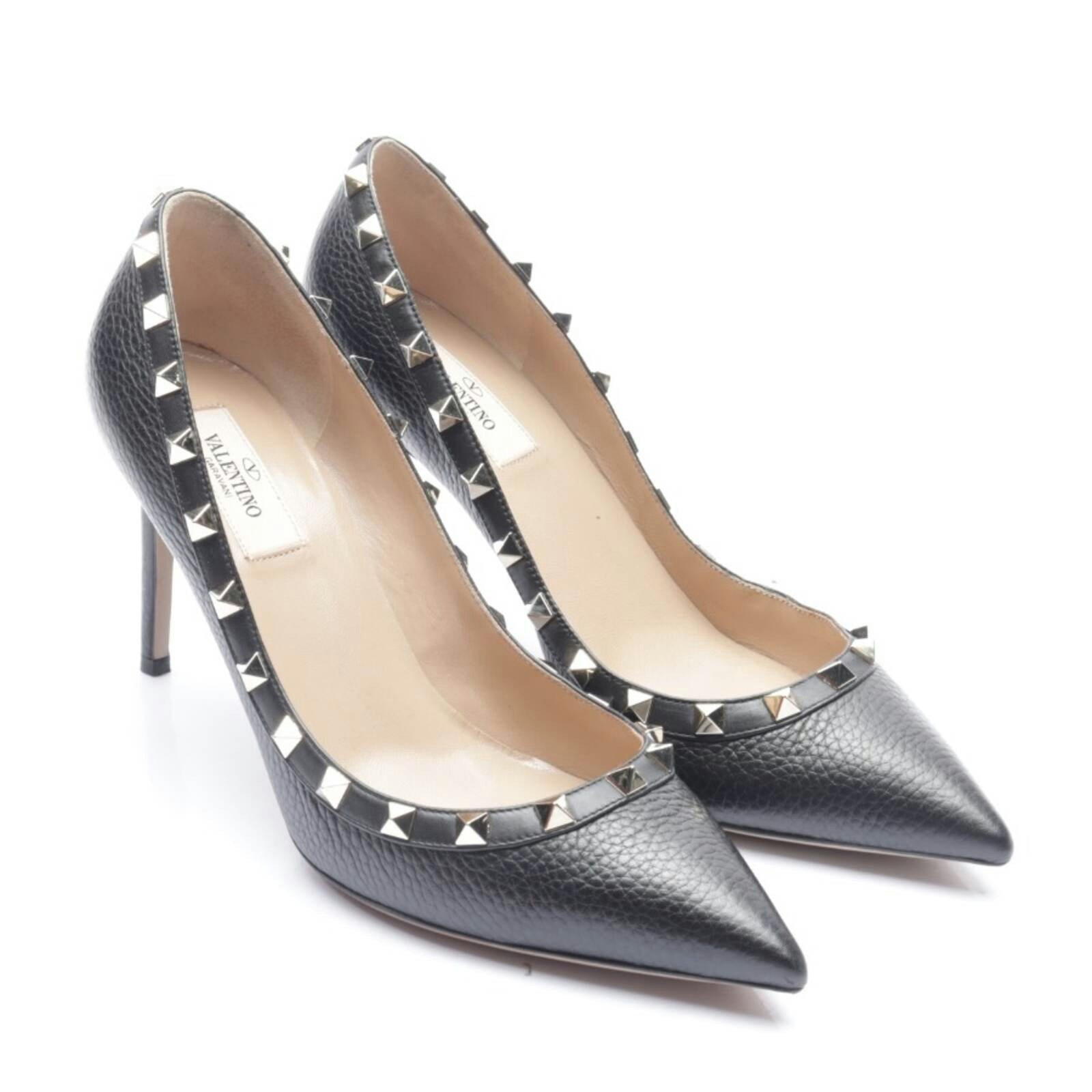 Image 1 of Rockstud Pumps EUR 39 Black in color Black | Vite EnVogue