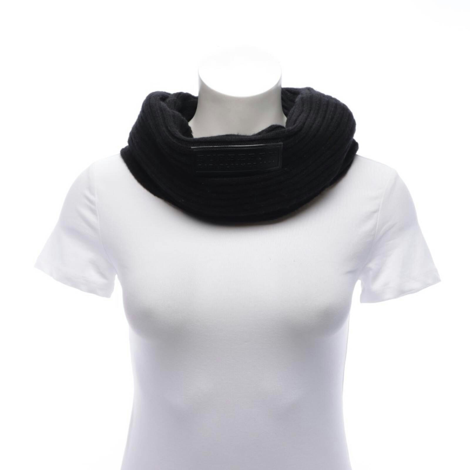 Image 1 of Scarf Black in color Black | Vite EnVogue